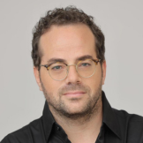 פרופ' יניב רוזנאי