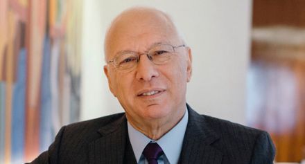איש