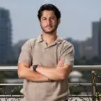 סטודנט מנהס