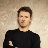 Dr. Matthias J. Becker