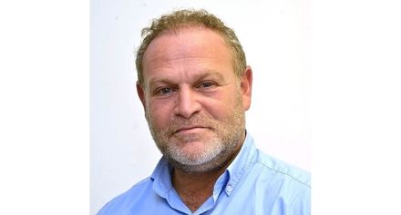 איש