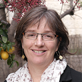 ד"ר אסתר במברגר