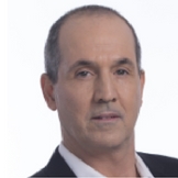 רון פניארו