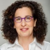 גב׳ ענת לוין