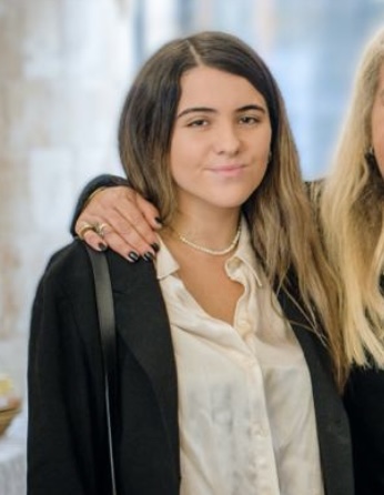 שירה יניב 