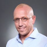 Prof. Lior Zemer