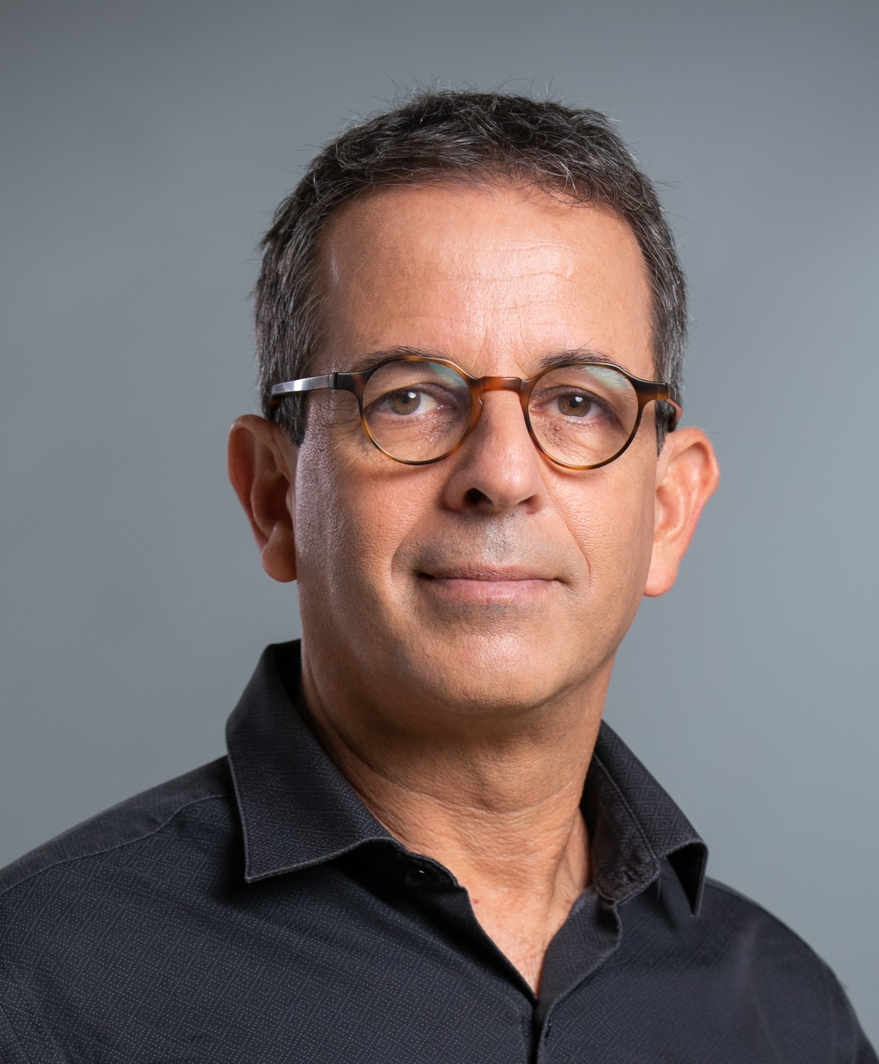 Professor Eli Bukspan