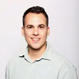 Dr. Noy Naaman