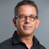פרופ' עלי בוקשפן 